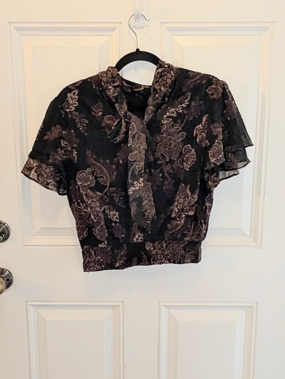 Lost + Wonder Jannette Flutter Sleeve Blouse - M - Picture 3 of 7